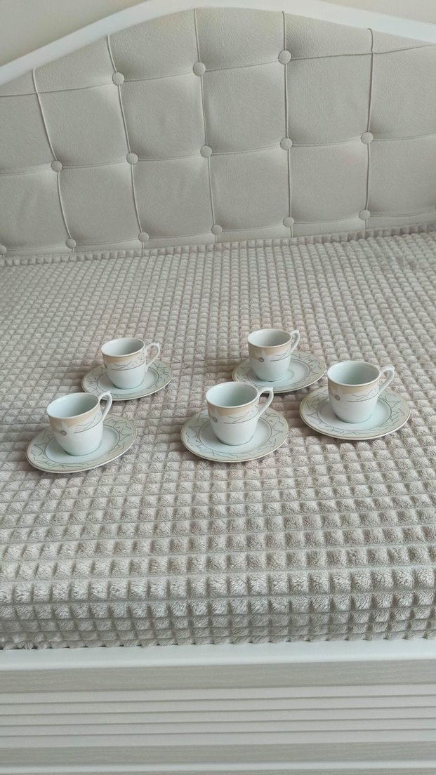 Beyaz ve Gri Desenli 5lı Kahve Fincan Seti - Görsel 3