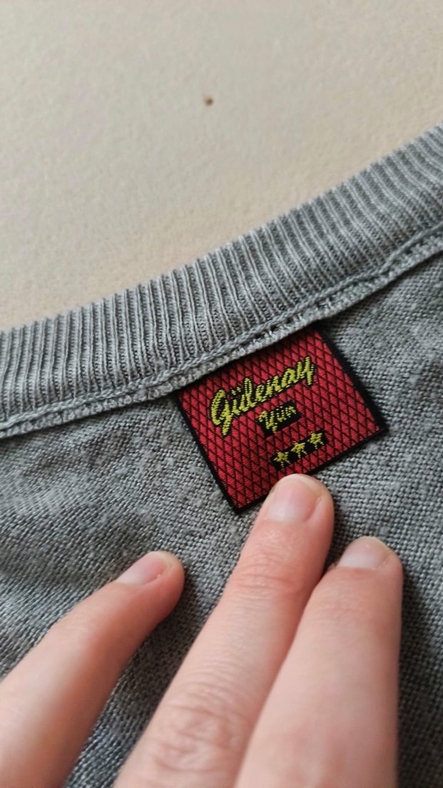 Gri V Yaka Kolsuz Süveter - Görsel 2