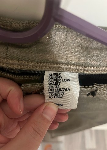 Kemerli Parlak Kahverengi Skinny Pantolon - Görsel 2