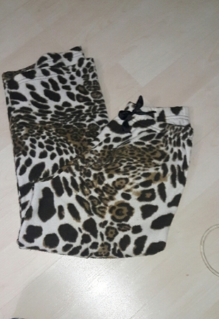 Leoparli pijama altı 