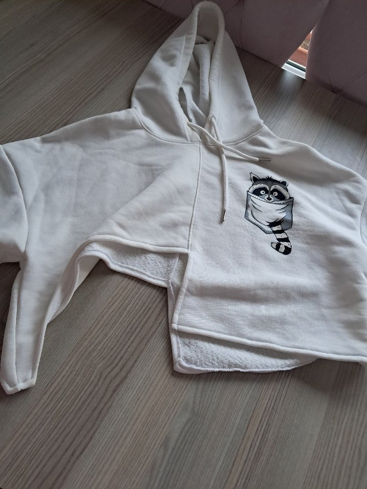 Beyaz kapşonlu Swiftşort - Görsel 2