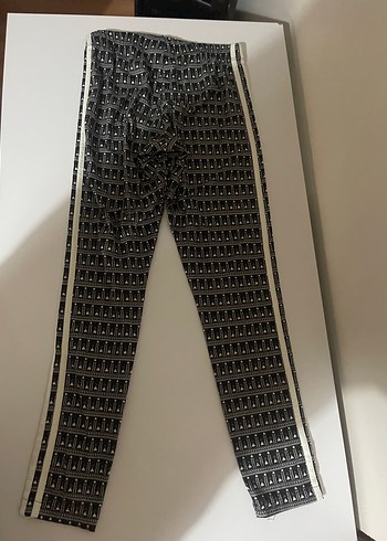 Adidas Kadın Siyah Desenli Adidas Takım