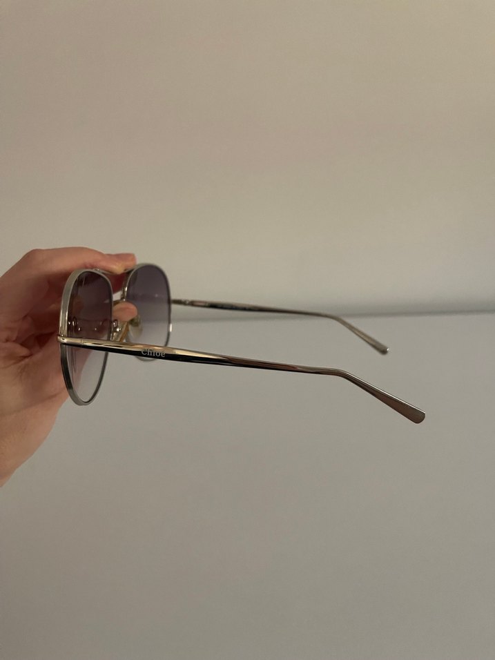 Şeffaf Detaylı Gri Kadın Gözlük - Görsel 4