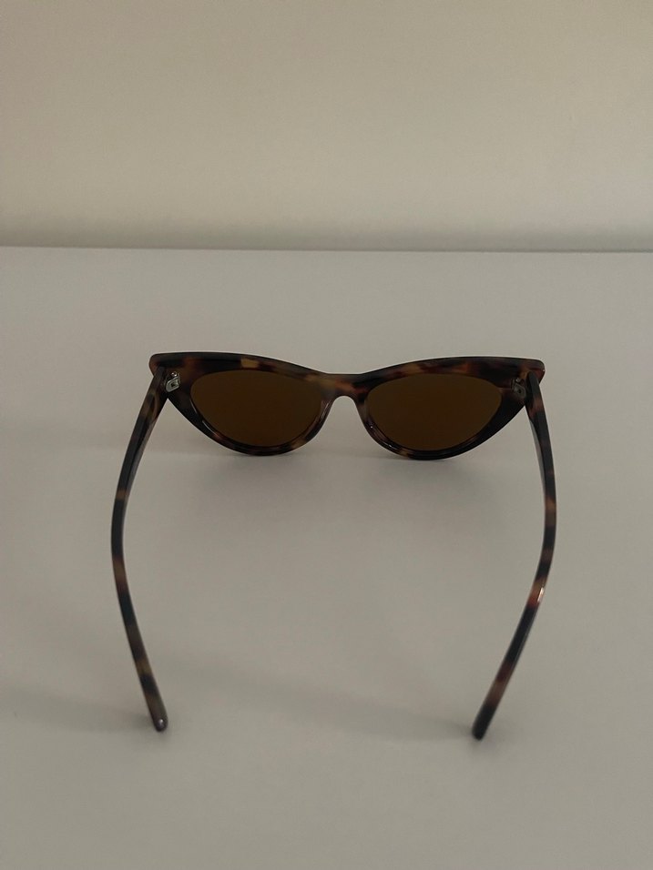 Kahverengi Şeffaf Kadın Gözlüğü - Görsel 3