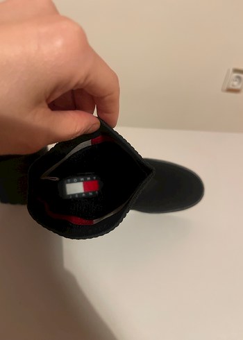 Tommy Hilfiger Siyah Elastik Blok Topuklu Kadın Bot - Görsel 7