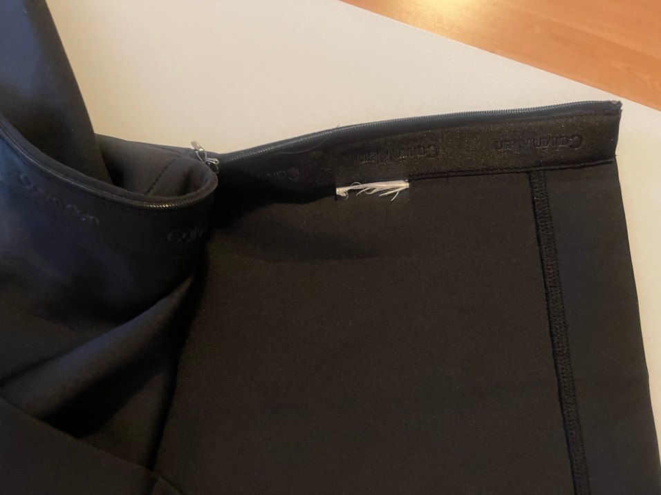 Calvin Klein kapüşonlu üst - Görsel 4