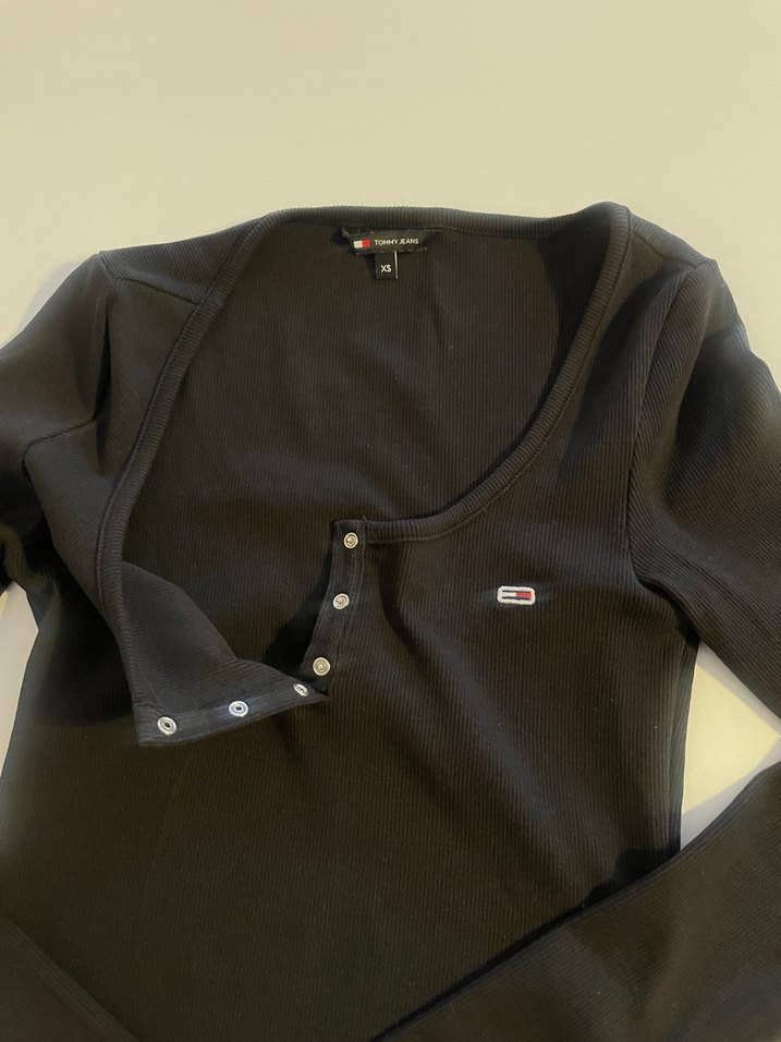 Tommy Hilfiger Uzun Kollu Tişört - Görsel 2