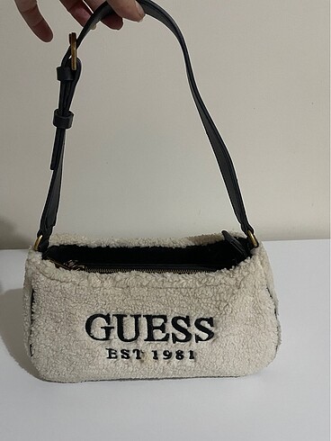 Guess çanta
