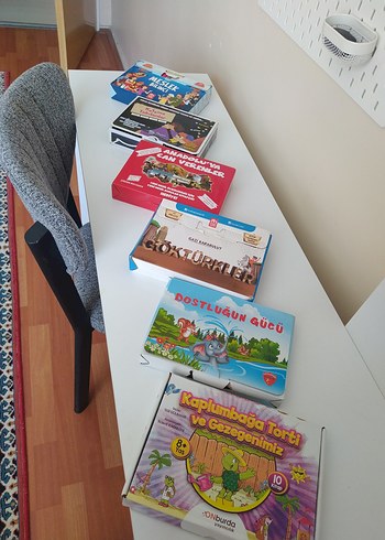 Çocuklar için Renkli ve Eğitici Kitap Seti