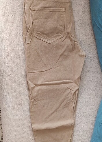 42 Beden Mom jean 