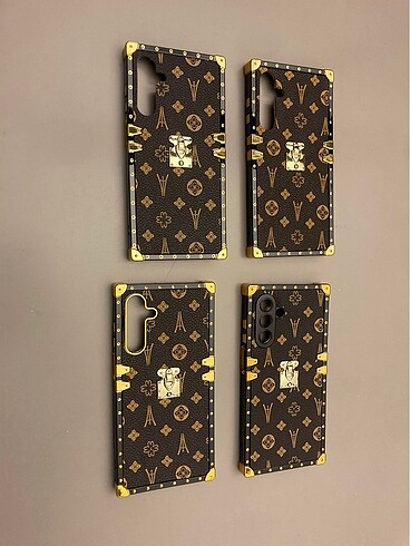 SAMSUNG GALAXY A16/A25/A26/A35 LOUIS VUITTON DESENLİ GOLD KAPLAM