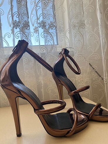 Shoe Tek Bakır Topuklu Ayakkabı