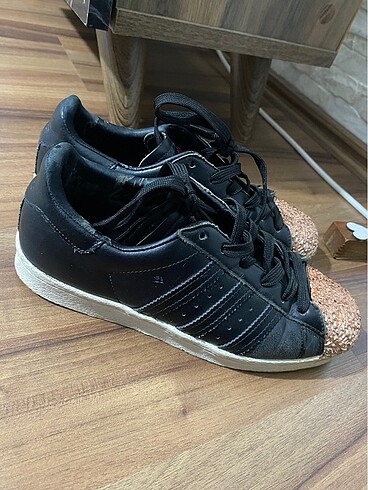 Adidas spor ayakkabı