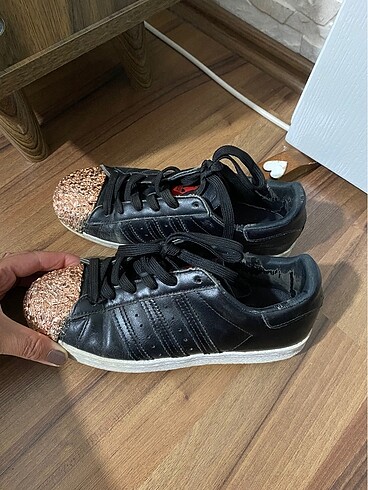 37,5 Beden Adidas spor ayakkabı