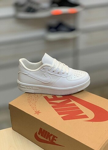 @Nike @Air Force@ bayan @Spor@ ayakkabı 