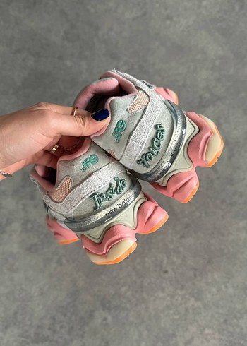 36 Beden pembe Renk New Balance 9060 kadın spor ayakkabı