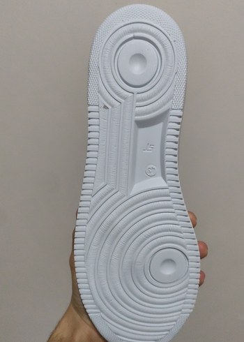 Siyah Beyaz Spor Ayakkabı - Görsel 3