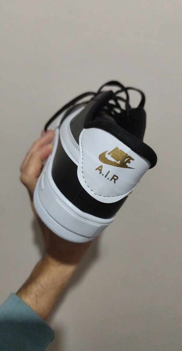 Siyah Beyaz Spor Ayakkabı - Görsel 2