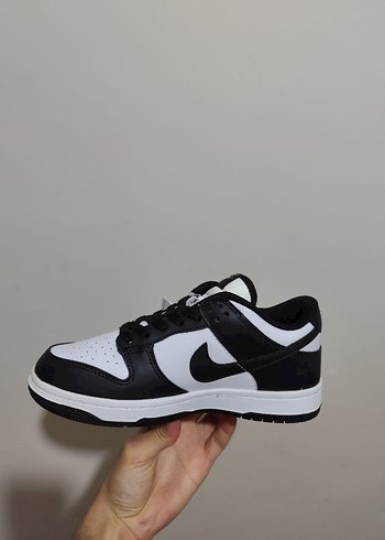 Nike Siyah Beyaz Spor Ayakkabı - Görsel 2