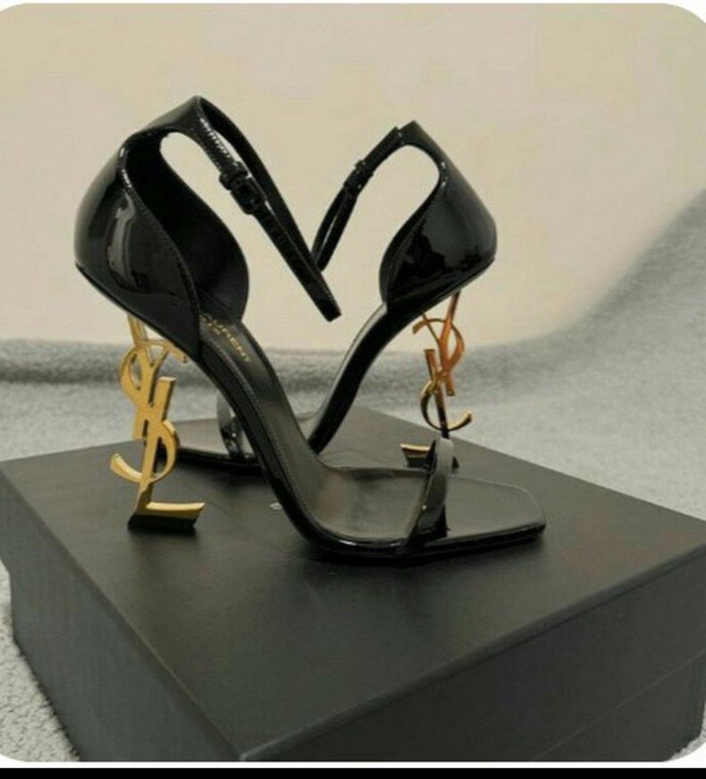 Yves St Laurent - Görsel 3