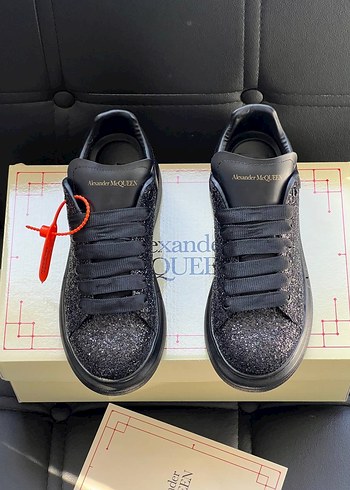Alexander McQueen Alexander McQueen Kadın Siyah Simli Platform Spor Ayakkabı