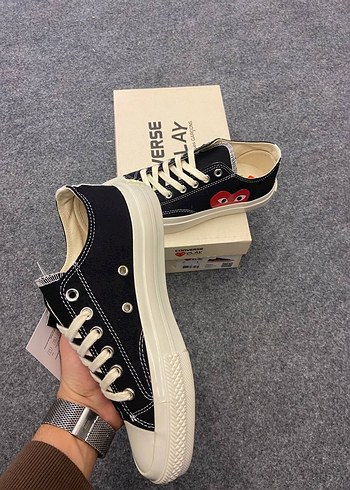 Converse X Comme Des Garçons Play Chuck 70