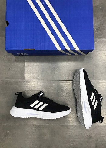 Adidas Adidas Siyah Beyaz Erkek Spor Ayakkabı