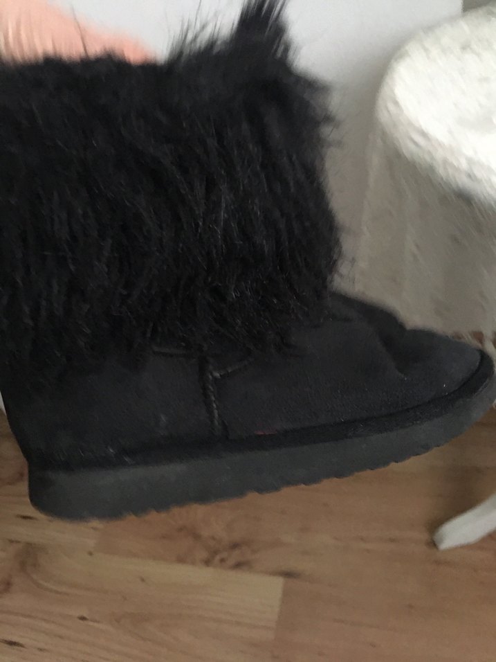 Siyah Peluş Detaylı Kadın Dolgu Topuk Bot - Görsel 4