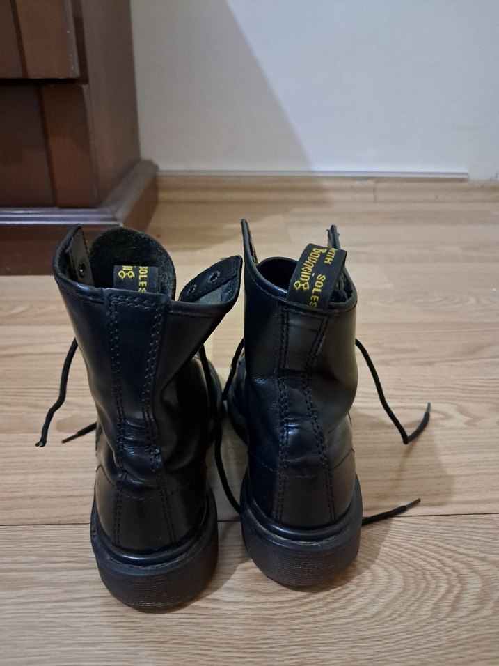 Dr Martens gerçek deri bot - Görsel 3