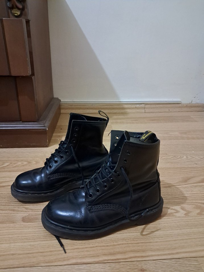 Dr Martens gerçek deri bot - Görsel 4