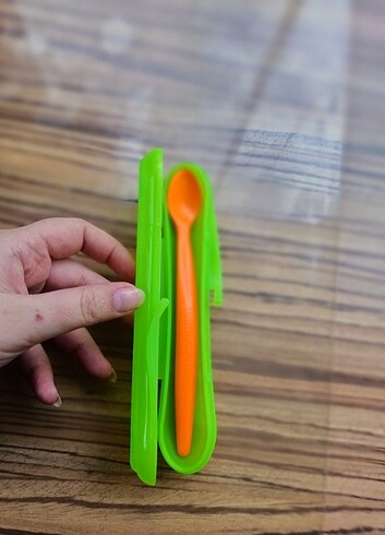 Tupperware mama kaşığı