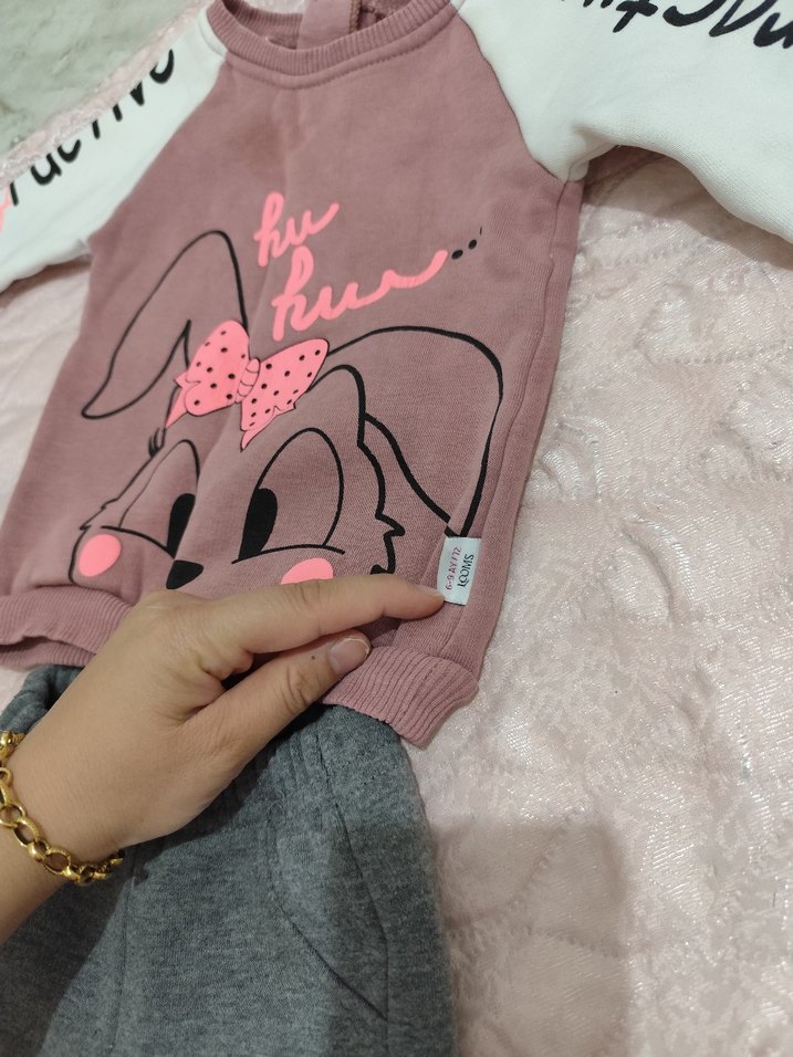 Pembe Gri Desenli Örgü Bebek Kız Takımı - Görsel 2