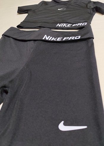 Nike Pro Siyah  Spor Takımı - Görsel 2