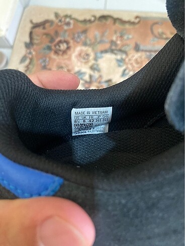 42 Beden Orjinal Adidas Ayakkabı