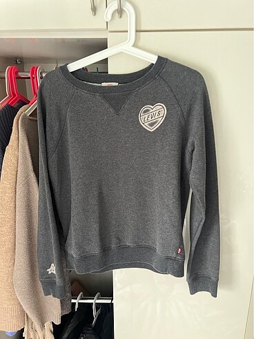 Levis Sweatshirt