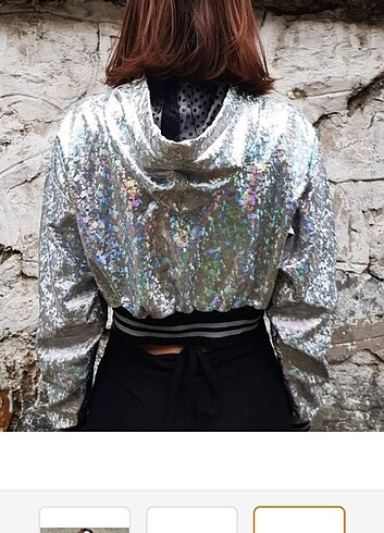 m Beden Hologram crop sweatshirt