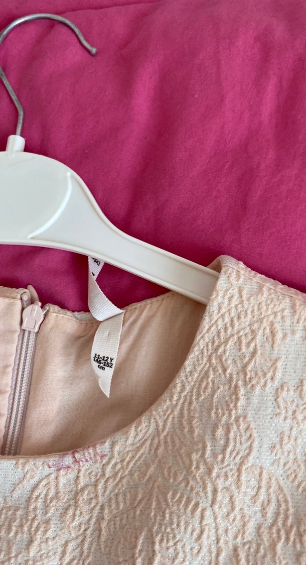 Klasik Modern Kız Çocuk Pileli Elbise - Görsel 3