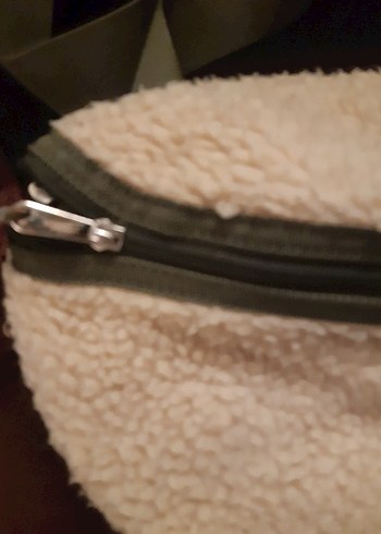 Bej Peluş Kemerli Kadın Çanta - Görsel 2