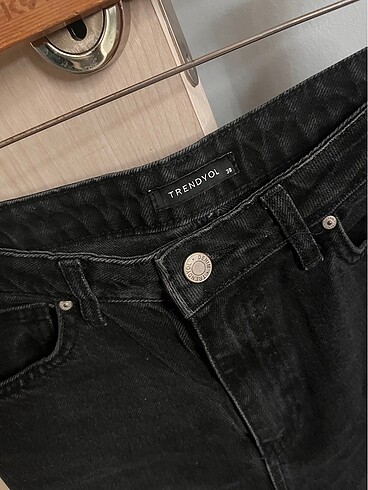 Trendyol & Milla Trendyol marka bayan jean