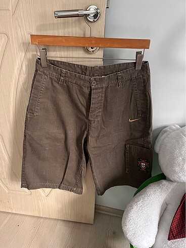 Orjinal Nike marka bay kot kısa pantolon