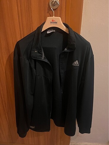 Adidas marka eşofman üstü