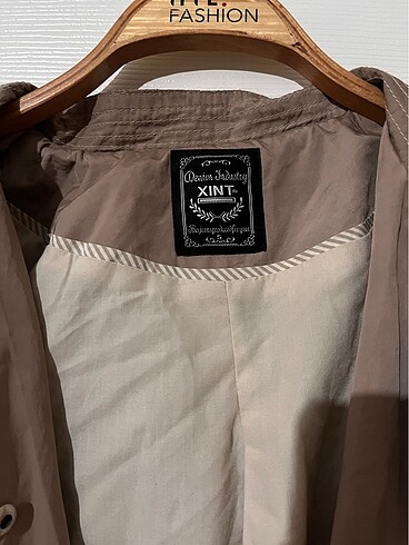 XİNT marka yağmurluk - Görsel 2