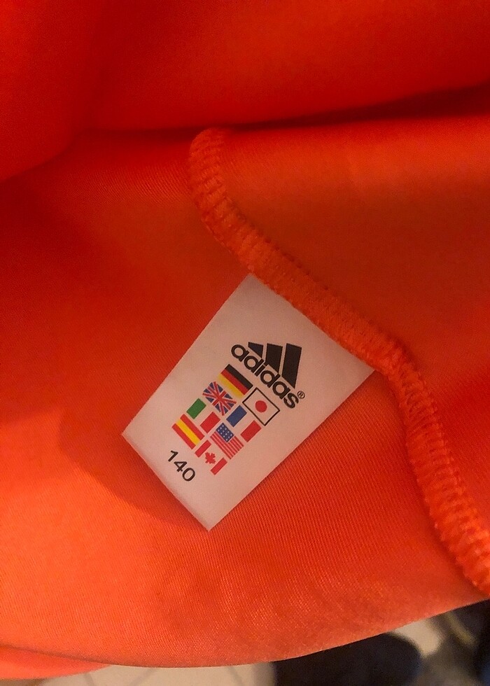 Adidas marka Galatasaray forması - Görsel 2