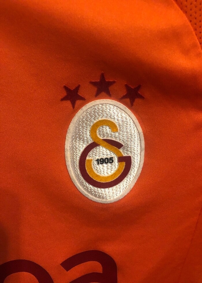 Adidas marka Galatasaray forması - Görsel 3