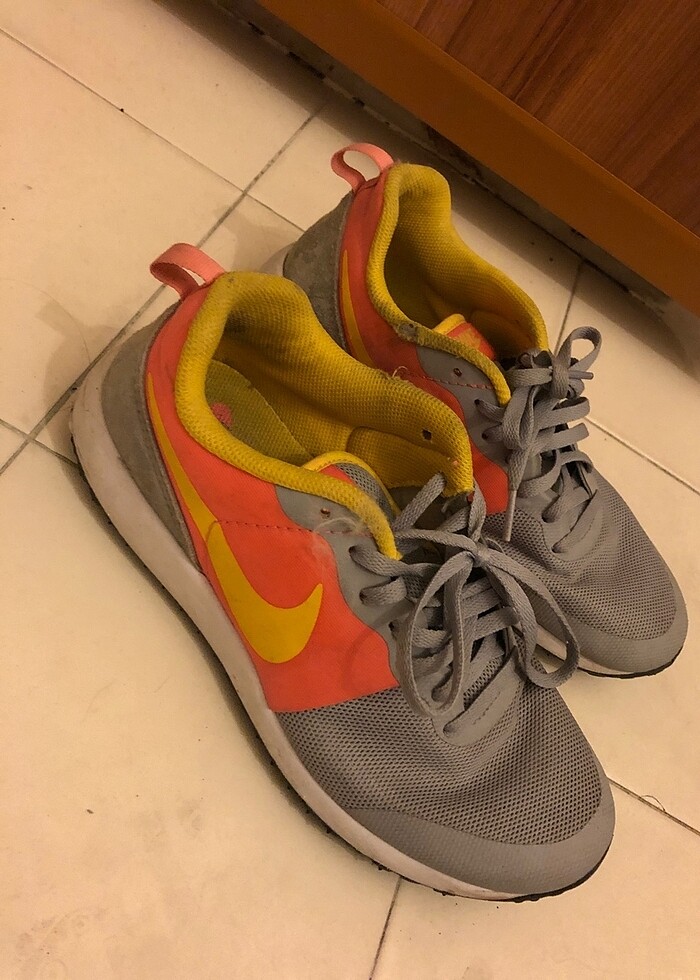 Orjinal Nike marka spor ayakkabı - Görsel 4