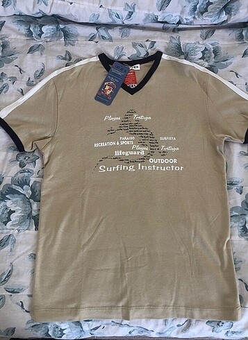 Yeni&etiketli kısa kollu camel tshirt