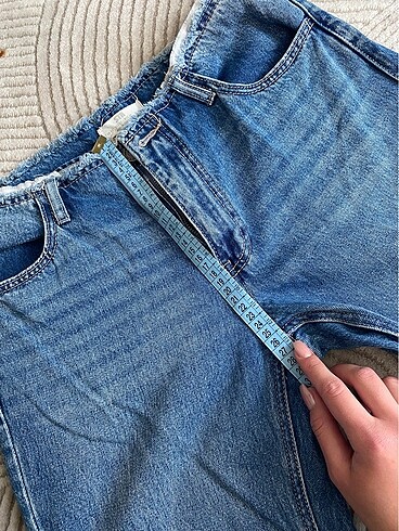 42 Beden mavi Renk stradivarius ispanyol paça kot pantolon