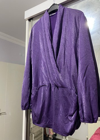 Mor V Yaka Drapeli Bluz - Görsel 3