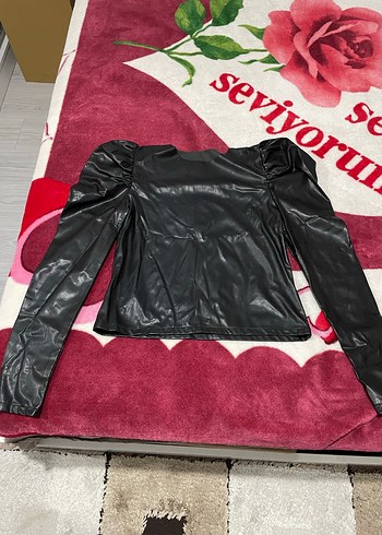 Kadın Siyah Deri Bluz - Görsel 3