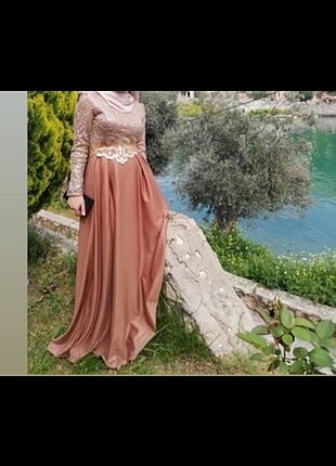 Karamel rengi abiye elbise 